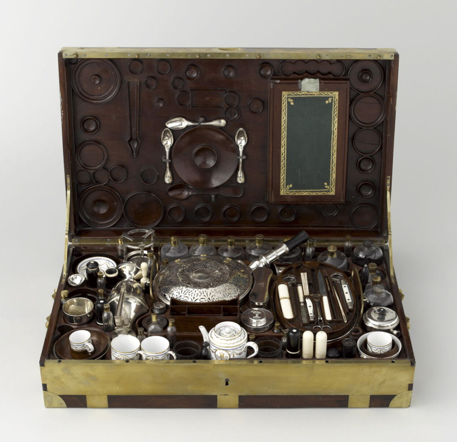 Open view of Marie Antoinette’s mahogany nécessaire de voyage, Paris, 1787–1788, by cabinetmaker Jean-Philippe Palma.